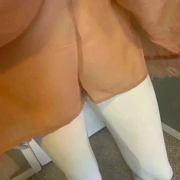 Akira Ritzy San Francisco Women Small Ruffle Lace Deep V Neck Romper - Picture 8 of 13